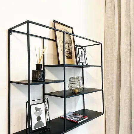 New Spacious Boutique Apartment's In The Center Of *